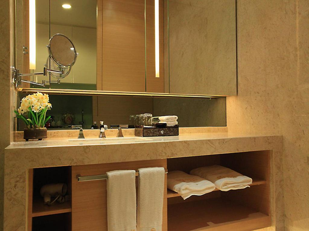 Heefun Apartment Gz -Poly World Trading Center-Walking Distance To Canton Fair Δωμάτιο φωτογραφία